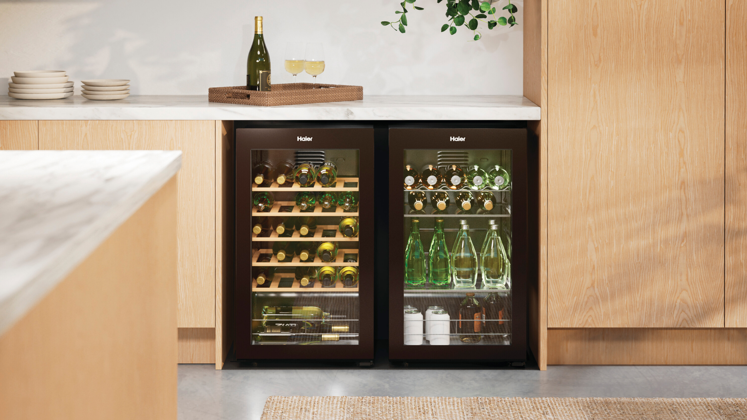 Flexible wine and beverage storage